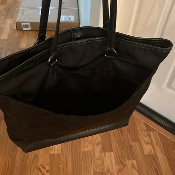 Coach Tote - Picture 7 of 9